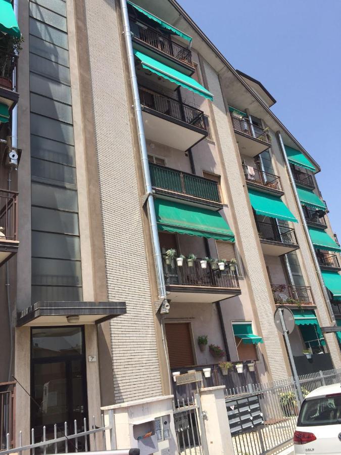 Roselyn Apartment Verona Esterno foto